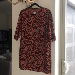Leopard ribbed shift dress